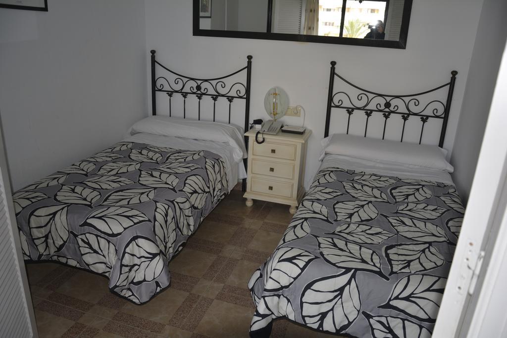 Apartamentos Mediterraneo Marbella Exterior foto