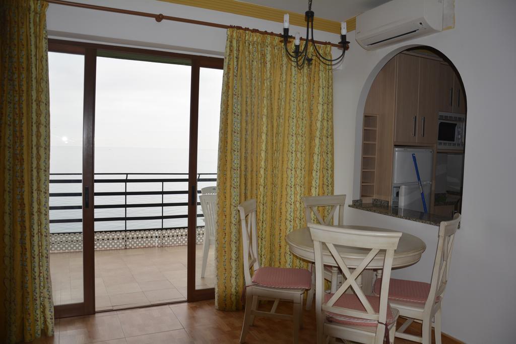 Apartamentos Mediterraneo Marbella Exterior foto