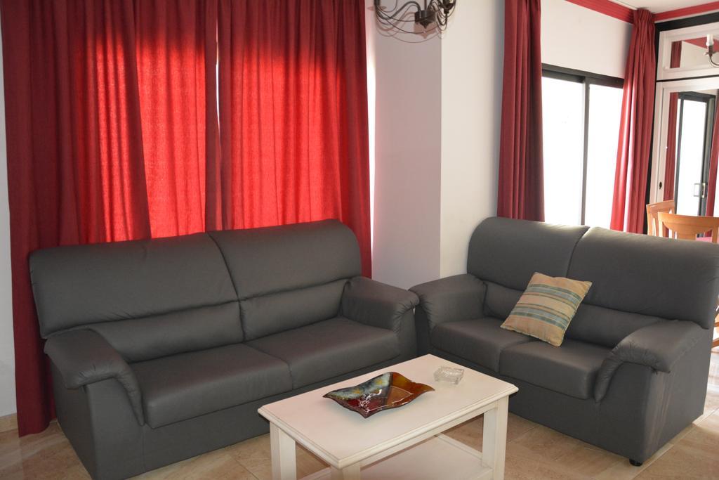 Apartamentos Mediterraneo Marbella Exterior foto